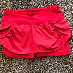 Lululemon red skirt size 4
